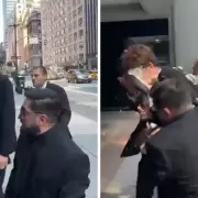 �Guardaespaldas inservibles? As� le dieron un tortazo en la cara al CEO en Enron
