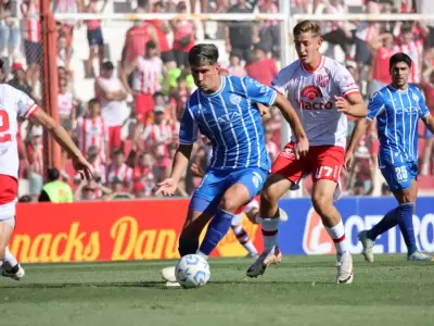 Salom�n se redimi� del penal fallado.