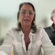 Refugiados venezolanos en la Embajada Argentina denuncian acoso y violencia