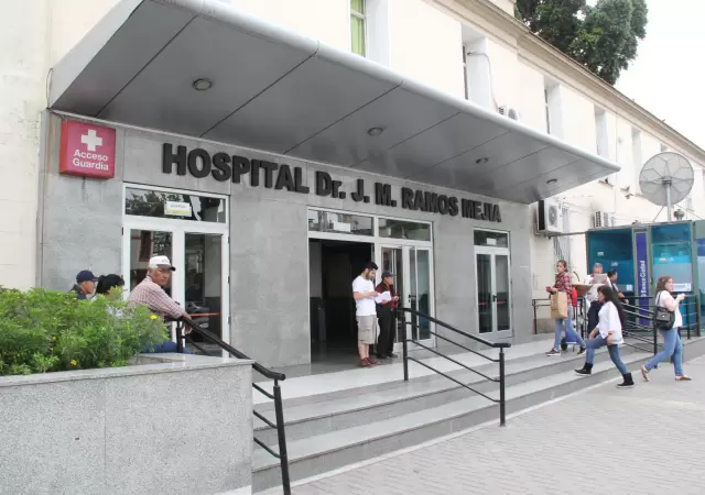 Hospital Ramos Mej�a