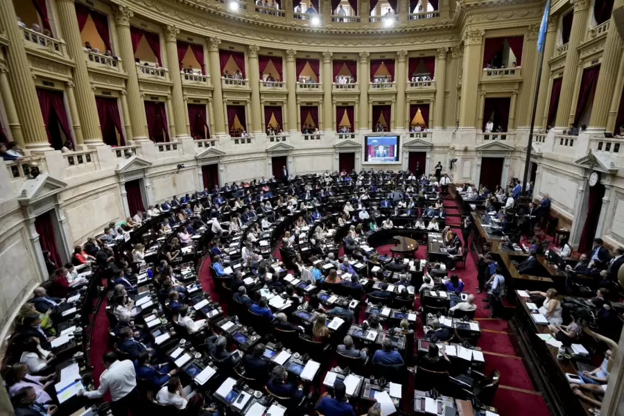 La ambici�n de tener mayor�a parlamentaria