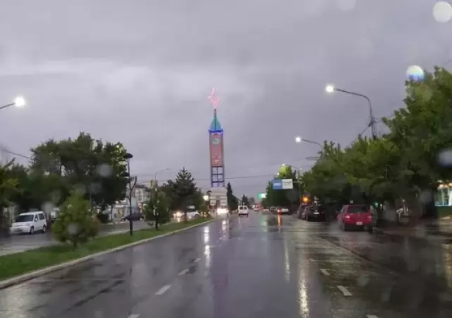 El departamento de Malarg�e amaneci� nublado y lloviznando producto del ingreso de un frente fr�o.