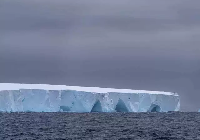 Iceberg a23a.