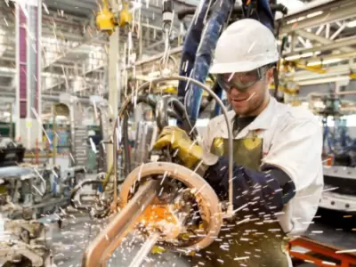 La industria ha sido uno de los sectores m�s afectados por la recesi�n inducida para bajar la inflaci�n.