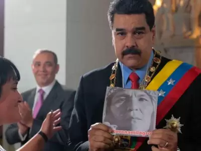 La extitular de una famosa organizaci�n social y pol�tica juje�a ser�a el intercambio para lograr los salvoconductos.