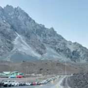 Comenz� el colapso en el paso a Chile y hay aceite derramado en la ruta