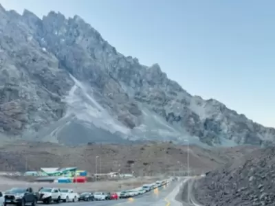 Las quejas puntualmente se centran en quienes realizan los tr�mites de migraciones del lado Chileno que lo hacen muy lentamente.