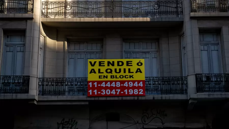 "Hoy los inquilinos pueden elegir: un balc�n m�s grande, una vista mejor, una cocina m�s chica..." (M. Liotto)