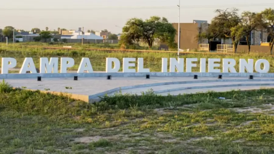 Pampa del Infierno es una localidad de apenas 9.500 habitantes, ubicada a 250 kil�metros de Resistencia.