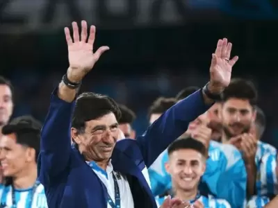 Costas sigue en la Academia.