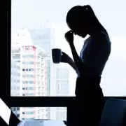 Consejos para salir de la queja eterna y sanar el estrés laboral