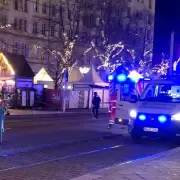 �Urgente! M�s de 60 personas fueron atropelladas en un mercado navide�o