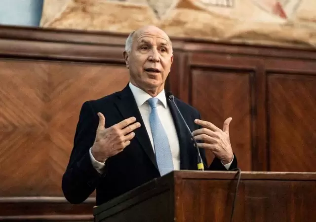 Ricardo Lorenzetti, implacable.