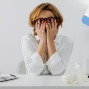 Una encuesta entre asalariados revel� que el 58% no llega a cubrir sus gastos mensuales