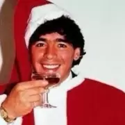 El video navide�o de Diego Maradona que explota en redes sociales