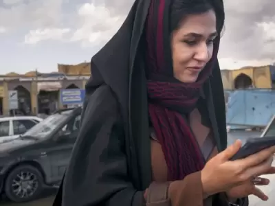 La prohibici�n de WhatsApp y Google Play fue eliminada por el voto de los miembros del Consejo Supremo del Ciberespacio.