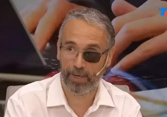 Julio lopez.