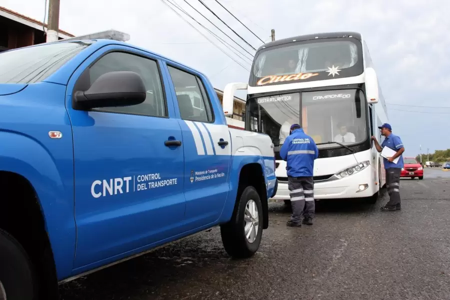 Comisión Nacional de Regulación del Transporte.