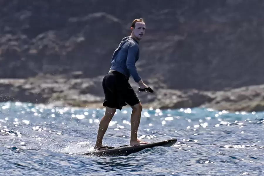 Seg�n documentos filtrados, el complejo de Zuckerberg es tan grande como para albergar 1.060 canchas de f�tbol.