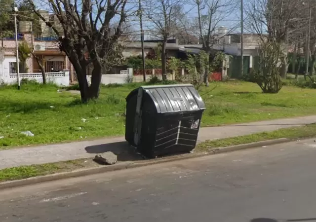 Escena macabra en Wilde: hallaron 6 fetos humanos en un contenedor de basura