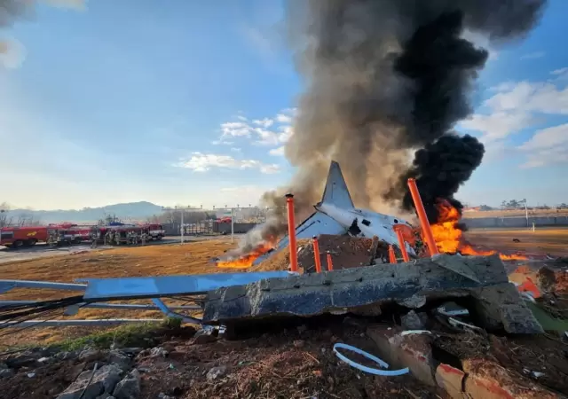 Tragedia a�rea en Corea del Sur: 179 muertos en un aterrizaje fallido