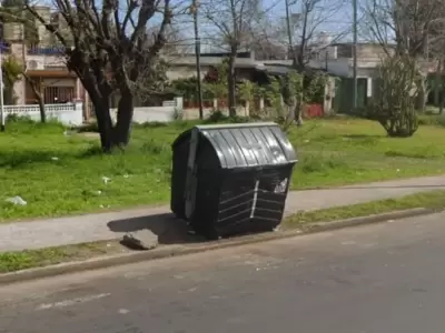 El hallazgo lo realiz� un hombre que revisaba la basura en el interior de un contenedor.