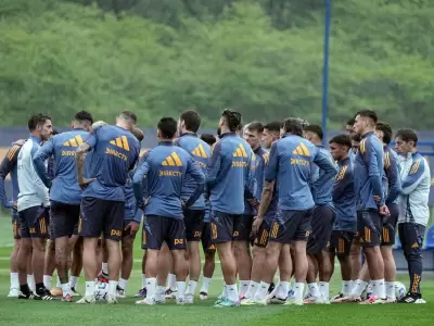 Tres jugadores de Boca dieron positivo tras un control