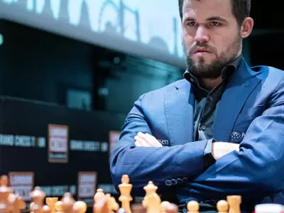 El noruego Magnus Carlsen y otros grandes maestros se han mostrado inc�modos con ciertas tradiciones del m�s alto nivel de competencia del ajedrez.