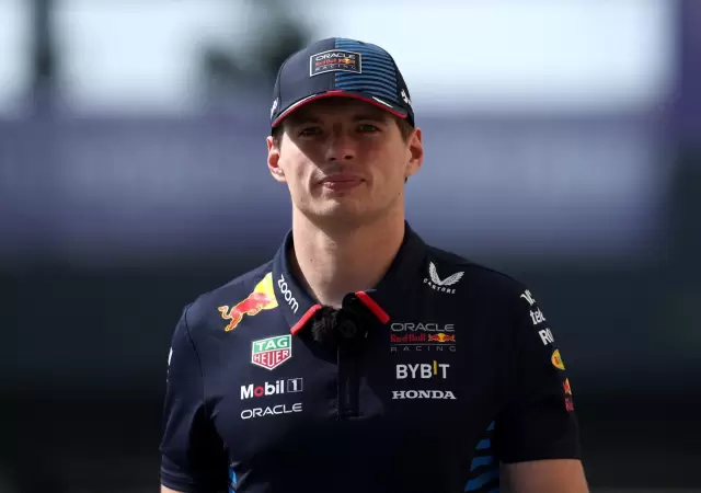 Max Verstappen cambia su hist�rico n�mero.