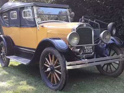 Un Rugby de 1925, coche fabricado por la Durant Motors Company, entre 1923 y 1934.