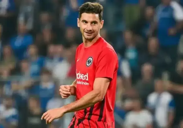 Lucas Alario se suma al Pincharrata