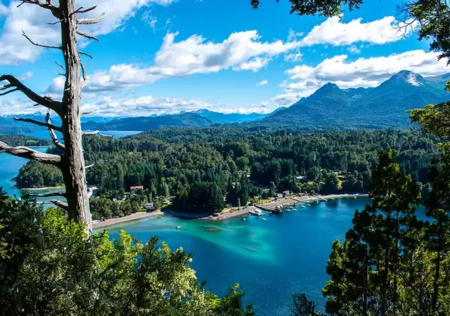 Villa La Angostura, uno de los destinos nacionales elegidos por los ministros.