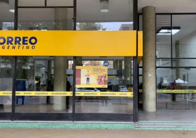 Vaivenes de una empresa esencial