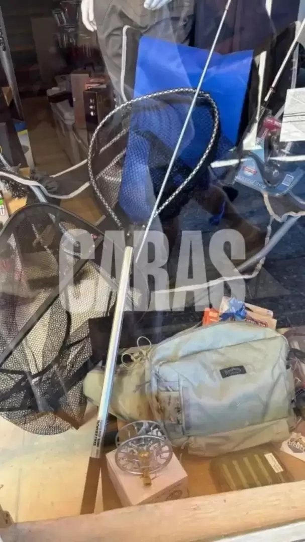 Fue de compras en el centro c�vico.