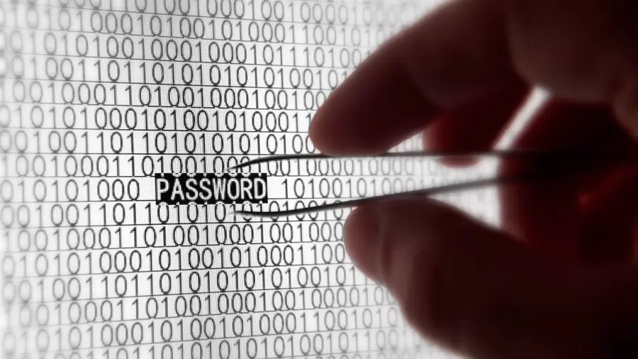 Muchos cometen el error de guardar contraseñas en archivos accesibles en sus propios dispositivos.