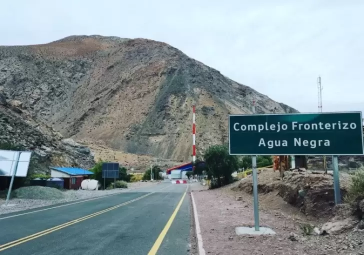 Paso Internacional por Agua Negra.
