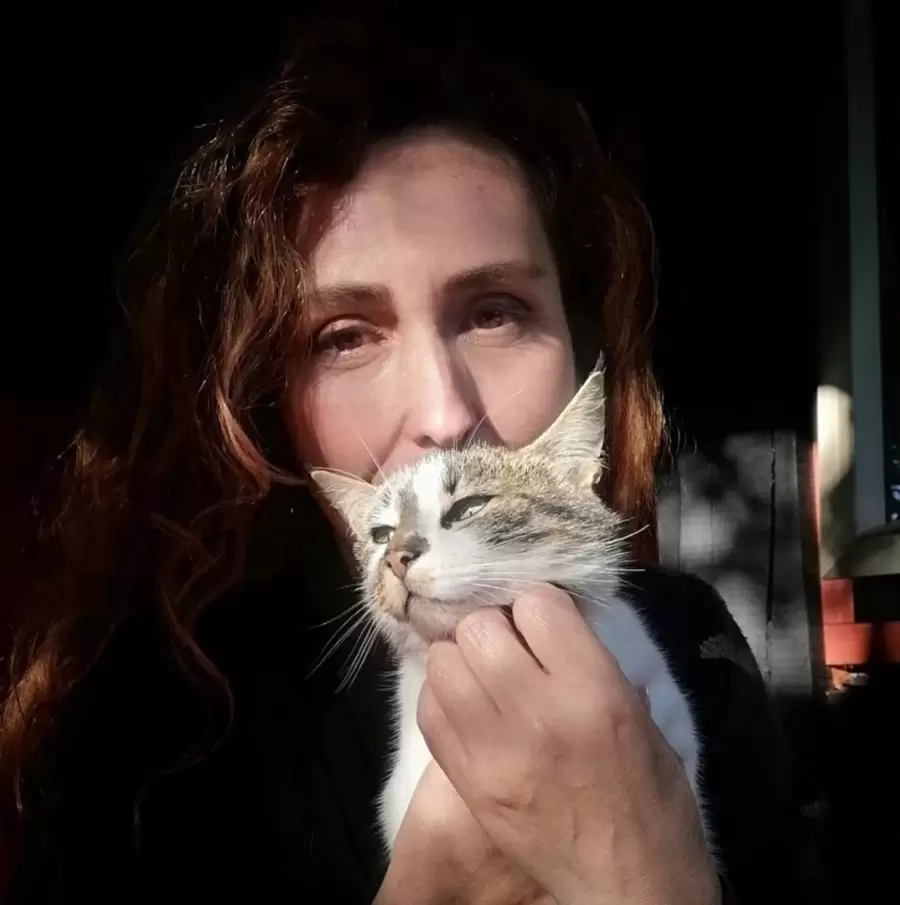 Andrea era amante de los animales, especialmente los perros y los gatos.