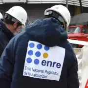 Denuncian fuertes sobreprecios en la compra de veh�culos del ENRE