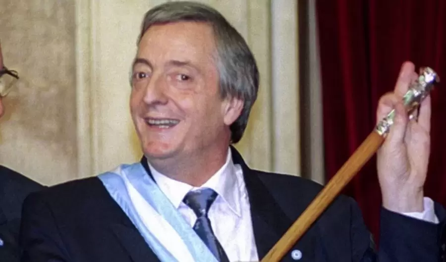 Nestor Kirchner tambi�n quiso refundar