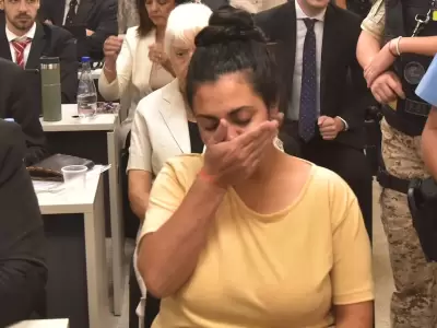 Acompa�ada de su abogado, Brenda Ag�ero rompi� en llanto en la primera jornada del juicio oral.