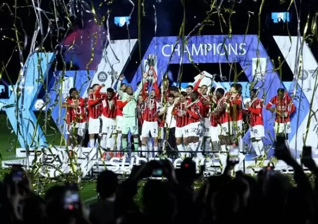 Milan levant� un 0-2 e hizo historia en Arabia Saudita.