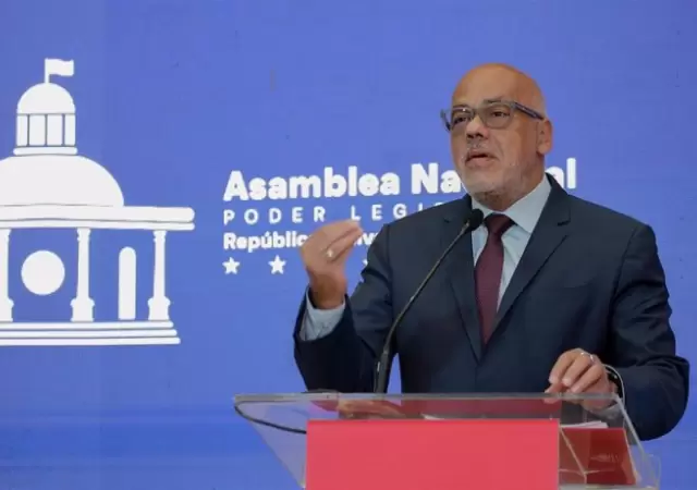 El ultrachavista Jorge Rodr�guez impuls� una declaraci�n de rechazo al ingreso de exmandatarios latinoamericanos.