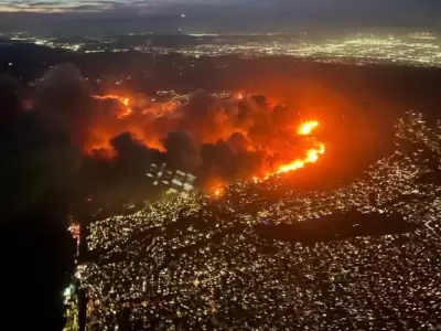 Impactante incendio en California.