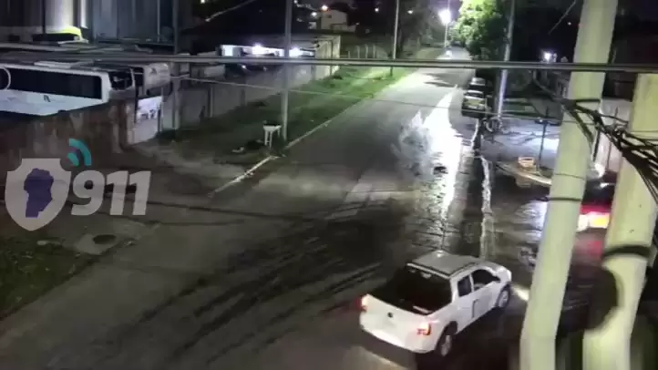 Se hizo pasar por pasajero y golpe� de al conductor.