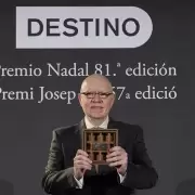 Prestigioso escritor y periodista ganó el 81º Premio Nadal de novela