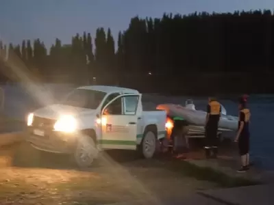 Arrastrada por la corriente: la angustiosa b�squeda de una ni�a en el r�o Limay
