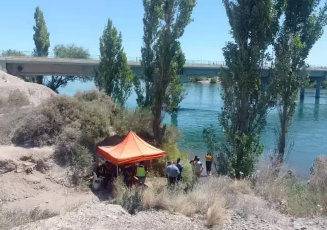 El incidente ocurri� el martes por la tarde, cuando la menor se ba�aba junto a su hermano.