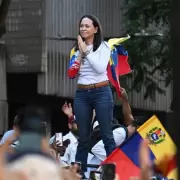Interceptada y liberada: la tensi�n se intensifica con la aparici�n de Corina Machado