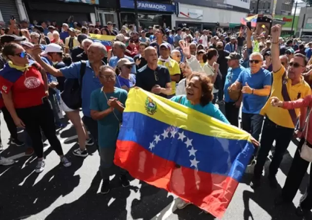 Un 9 de enero cargado de protestas que perfilan un viernes de asunci�n presidencial de infarto.