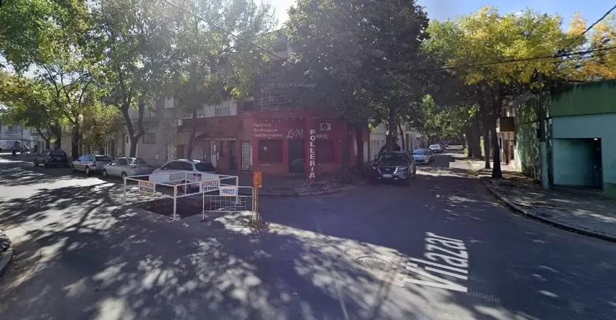 Gaboto y Vilazar, en Rosario. All� funciona la poller�a que los ladrones atacaron de noche.